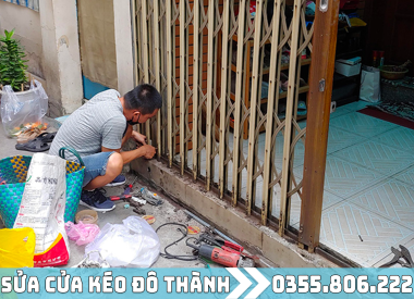THỢ SỬA CỬA KÉO NHANH CHÓNG 